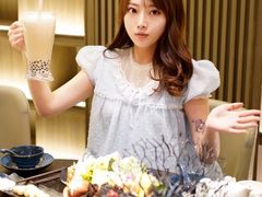 -湊湊火锅·茶憩(打浦桥日月光店)