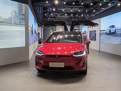 -TESLA 特斯拉(上海太古汇体验店)