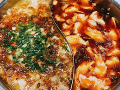 -德林酸菜鱼火锅(南丹店)