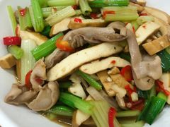 -红色湘菜馆(春风店)