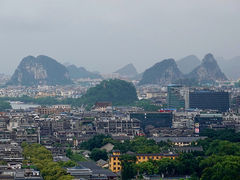 -叠彩山景区