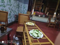 -老字号.雅克白族石板烧十年老店(大理古城店)