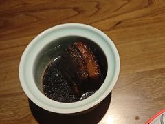 -新白鹿餐厅(滨江银泰店)
