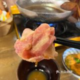 颜值超高，女孩子很难不爱。食材新鲜，螺跟虾都很鲜