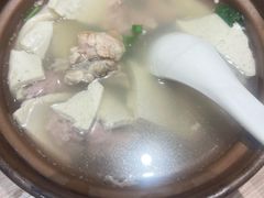 -六泰居·尔滨地标·东北菜(泰山路店)