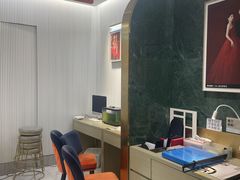 -海马体照相馆(环贸iapm大师爱情店)