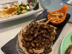-海派美食·家宴海鲜青岛菜·石锅鲽鱼头(东方城店)