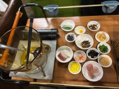 -泓0871臻选云南菜·味庄