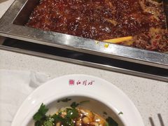 红鼎坊牛油红锅-红鼎坊·老成都火锅(新南门店)