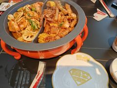 -多嘴超级肉蟹煲(中街恒隆故宫店)