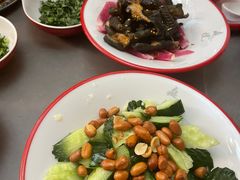 -毛辣果·贵州红酸汤牛肉火锅(西单店)