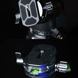 用了便捷稳固的劲捷海岳C83三脚架,轻松Get理想大片