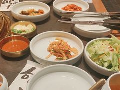 -韩白山·朝鲜族烤牛肉·酱蟹(长宁龙之梦店)