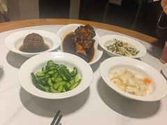 -贵木日本料理·铁板烧(新地假日广场店)