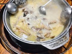 -侠成水上农庄(工业大道店)