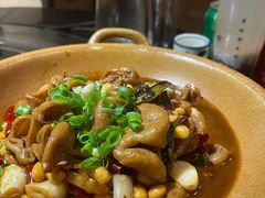 肥肠-挂旗柴锅鸡(蚌山区嘉年华店)