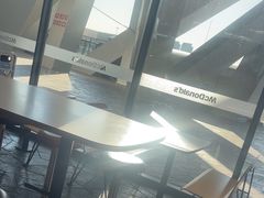 -麦当劳(国家体育场南路店)