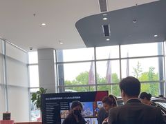 -奔驰上海利星(七宝店)