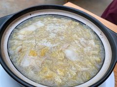砂锅酸菜白肉汤-一轩饺子馆(丽都店)