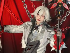 -米游妙妙屋cosplay换装自拍摄影体验馆