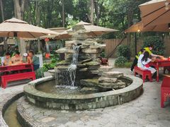 -二荆条·蜀鲜汇城市森林火锅