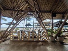 -FINNS Beach Club
