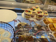 -罗森尼娜(德思勤店)