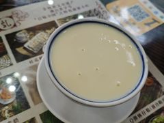 -周大娘牛乳(旧寨古村总店)