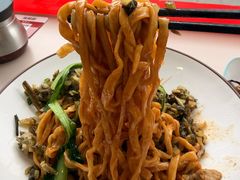 雪菜肉丝手擀面拌面-肖妈妈手擀面(武夷店)