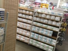 -名创优品(山东青岛东方城店)