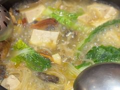 -菌之家·专业纯野生菌火锅·特色炒菌