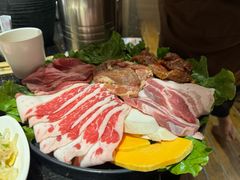 -木槿花韩式炭烤·熟成肉工坊(孙文东路店)