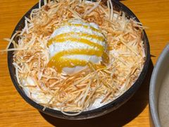 泡鲁达配椰子冰淇淋-SHAN山(前滩太古里店)