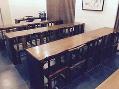 -秦汉胡同书法国画古筝围棋书院(漕宝日月光分馆)