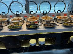 -魁牛·潮汕牛肉自助火锅(沈辽路万达店)