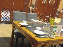 -黔蘑菇四季餐厅(观山湖店)