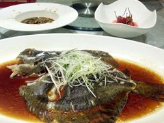 -泓历皇朝酒店(东亭店)