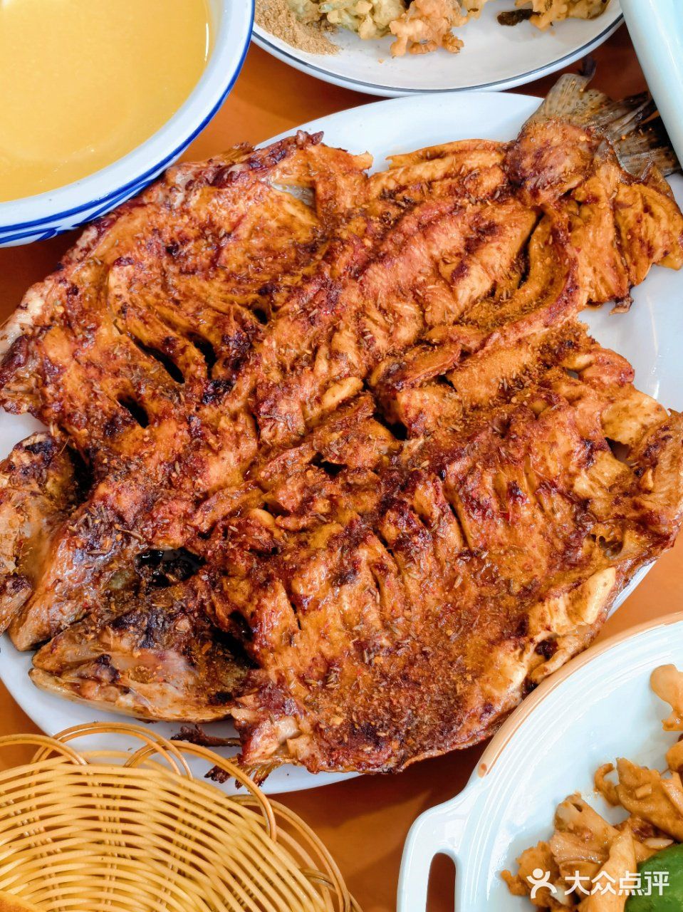 总算吃到这家朋友安利的农家菜了，美味认证