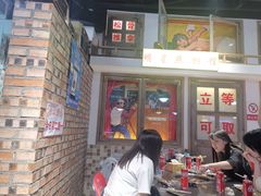 -马路牙子烧烤音乐酒馆(望京店)