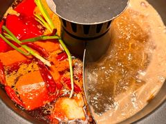 -晓宇重庆火锅(西安荟聚店)