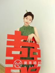 -曼青婚纱礼服馆