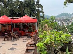 景观位-先机泉水鸡汤(南山老君洞店)