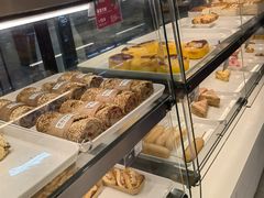 面包甜点陈列柜-金凤成祥(草桥店)