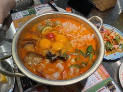 -小小集渔·泰式大排档(太古里香槟店)