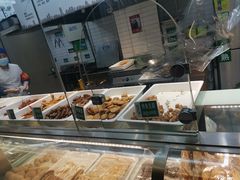 面包甜点陈列柜-紫光园清真北京小吃(府右街店)