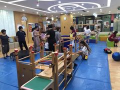 -澳洲袋鼠早教(金辉环球广场店)