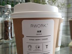 肉桂拿铁-RWORK·COFFEE(滨江店)