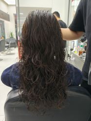 -乾健·烫染·接发SALON