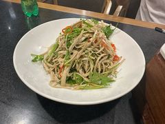 -鲁菜根·泰安菜(万达店)