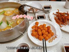 招牌八味豆腐-肥仔文澳门猪骨煲(南京西路店)